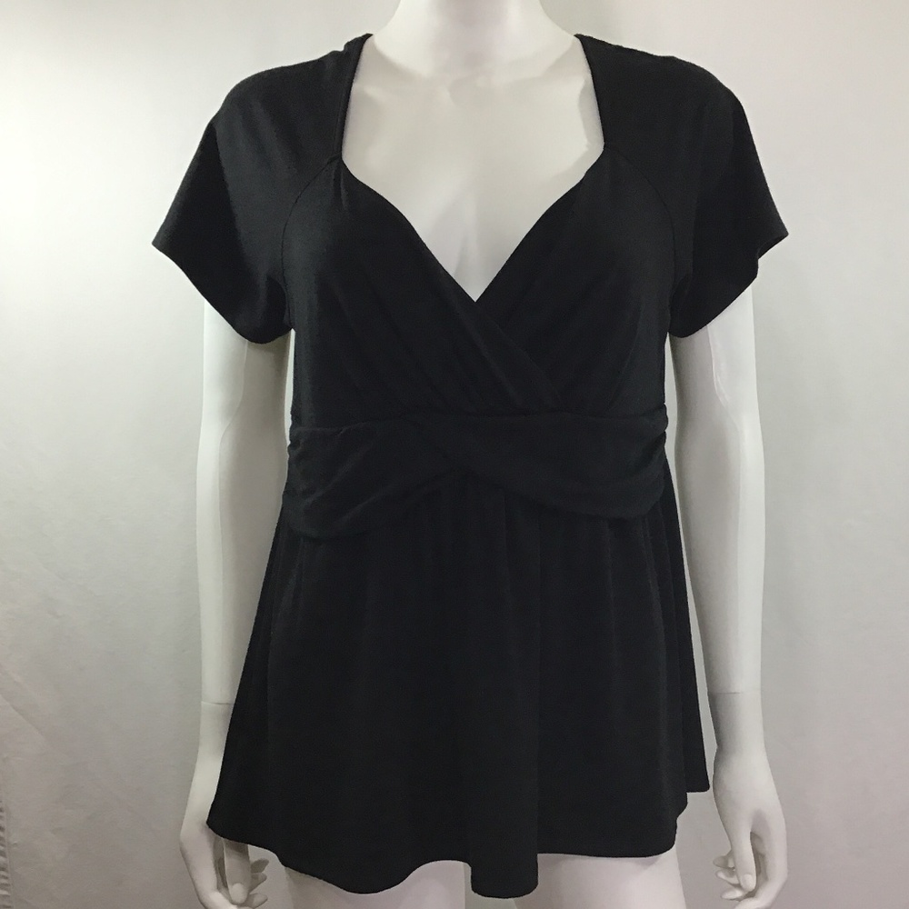 Torrid Short Sleeve Black V-Neck Blouse
